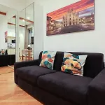The Double Comfort - Quiet Flat, 2 Private Bathrooms In Centre * Μιλάνο