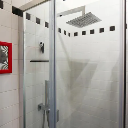 The Double Comfort - Quiet Flat, 2 Private Bathrooms In Centre アパート
