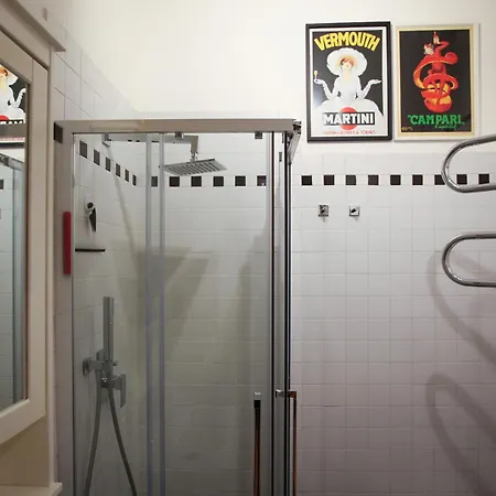 The Double Comfort - Quiet Flat, 2 Private Bathrooms In Centre * ミラノ